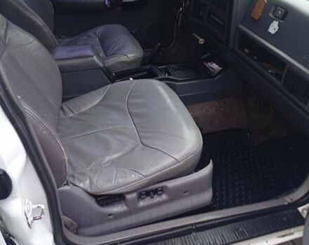 Білий Джип Cherokee, об'ємом двигуна 0 л та пробігом 300 тис. км за 4500 $, фото 7 на Automoto.ua