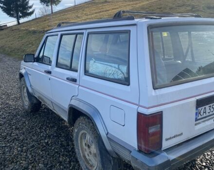 Белый Джип Чероки, объемом двигателя 2.1 л и пробегом 280 тыс. км за 6500 $, фото 3 на Automoto.ua