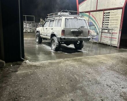 Білий Джип Cherokee, об'ємом двигуна 0 л та пробігом 261 тис. км за 5000 $, фото 4 на Automoto.ua