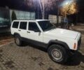 Білий Джип Cherokee, об'ємом двигуна 2.5 л та пробігом 250 тис. км за 2400 $, фото 2 на Automoto.ua