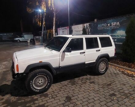 Білий Джип Cherokee, об'ємом двигуна 2.5 л та пробігом 250 тис. км за 2400 $, фото 3 на Automoto.ua