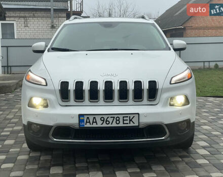 Белый Джип Чероки, объемом двигателя 2.4 л и пробегом 190 тыс. км за 12999 $, фото 3 на Automoto.ua