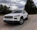 Білий Джип Cherokee, об'ємом двигуна 2.4 л та пробігом 220 тис. км за 13000 $, фото 1 на Automoto.ua
