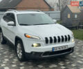 Белый Джип Чероки, объемом двигателя 2.4 л и пробегом 190 тыс. км за 12999 $, фото 4 на Automoto.ua