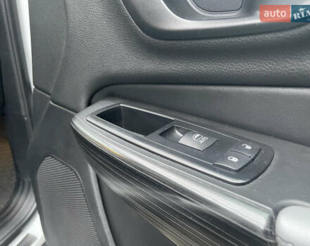 Белый Джип Чероки, объемом двигателя 2.4 л и пробегом 190 тыс. км за 12999 $, фото 38 на Automoto.ua