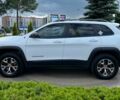 Білий Джип Cherokee, об'ємом двигуна 3.2 л та пробігом 273 тис. км за 11900 $, фото 3 на Automoto.ua