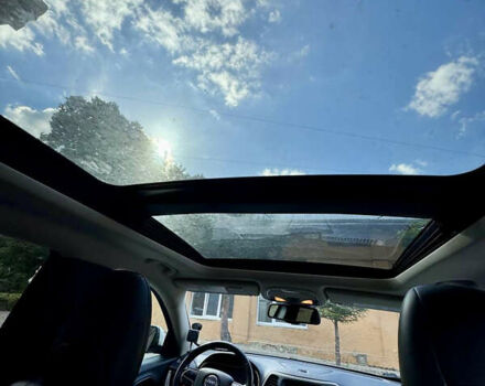 Белый Джип Чероки, объемом двигателя 2.36 л и пробегом 220 тыс. км за 12000 $, фото 16 на Automoto.ua