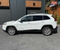 Джип Чероки 2013 в Киеве на Automoto.ua Белый Джип Чероки, объемом двигателя 2.36 л и пробегом 185 тыс. км за 12900 $, фото 8 на Automoto.ua