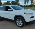 Білий Джип Cherokee, об'ємом двигуна 2.4 л та пробігом 137 тис. км за 14900 $, фото 1 на Automoto.ua
