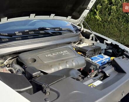 Джип Чероки 2014 в Днепре (Днепропетровске) на Automoto.ua Белый Джип Чероки, объемом двигателя 2.36 л и пробегом 359 тыс. км за 13300 $, фото 6 на Automoto.ua