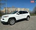 Белый Джип Чероки, объемом двигателя 2.36 л и пробегом 295 тыс. км за 13000 $, фото 5 на Automoto.ua