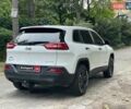 Джип Чероки 2014 в Киеве на Automoto.ua Белый Джип Чероки, объемом двигателя 2.4 л и пробегом 290 тыс. км за 12490 $, фото 6 на Automoto.ua