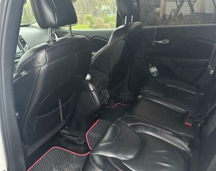 Белый Джип Чероки, объемом двигателя 3.24 л и пробегом 159 тыс. км за 17000 $, фото 8 на Automoto.ua