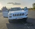 Білий Джип Cherokee, об'ємом двигуна 2.36 л та пробігом 180 тис. км за 13000 $, фото 1 на Automoto.ua