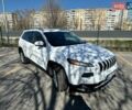 Белый Джип Чероки, объемом двигателя 2.36 л и пробегом 295 тыс. км за 13000 $, фото 4 на Automoto.ua