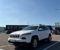 Белый Джип Чероки, объемом двигателя 2.36 л и пробегом 170 тыс. км за 13300 $, фото 1 на Automoto.ua