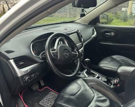 Белый Джип Чероки, объемом двигателя 3.24 л и пробегом 159 тыс. км за 17000 $, фото 6 на Automoto.ua