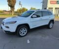 Білий Джип Cherokee, об'ємом двигуна 2.36 л та пробігом 207 тис. км за 13200 $, фото 1 на Automoto.ua