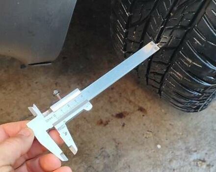 Джип Чероки 2014 в Прилуках на Automoto.ua Белый Джип Чероки, объемом двигателя 2.36 л и пробегом 98 тыс. км за 16000 $, фото 17 на Automoto.ua