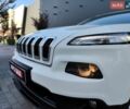 Білий Джип Cherokee, об'ємом двигуна 2 л та пробігом 294 тис. км за 10990 $, фото 1 на Automoto.ua