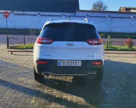 Джип Чероки 2014 в Прилуках на Automoto.ua Белый Джип Чероки, объемом двигателя 2.36 л и пробегом 98 тыс. км за 16000 $, фото 3 на Automoto.ua
