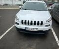 Білий Джип Cherokee, об'ємом двигуна 2.36 л та пробігом 190 тис. км за 10000 $, фото 5 на Automoto.ua