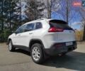 Белый Джип Чероки, объемом двигателя 2.4 л и пробегом 175 тыс. км за 13400 $, фото 83 на Automoto.ua