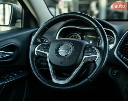 Белый Джип Чероки, объемом двигателя 3.24 л и пробегом 186 тыс. км за 17900 $, фото 23 на Automoto.ua