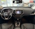 Джип Чероки 2015 в Черновцах на Automoto.ua Белый Джип Чероки, объемом двигателя 2.36 л и пробегом 123 тыс. км за 12990 $, фото 28 на Automoto.ua