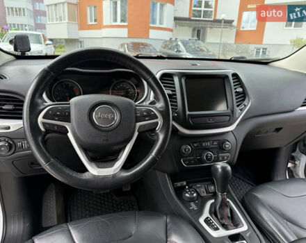 Белый Джип Чероки, объемом двигателя 3.24 л и пробегом 175 тыс. км за 16000 $, фото 39 на Automoto.ua