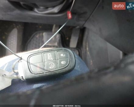 Белый Джип Чероки, объемом двигателя 0 л и пробегом 189 тыс. км за 11700 $, фото 52 на Automoto.ua