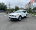 Белый Джип Чероки, объемом двигателя 2.4 л и пробегом 229 тыс. км за 11800 $, фото 1 на Automoto.ua