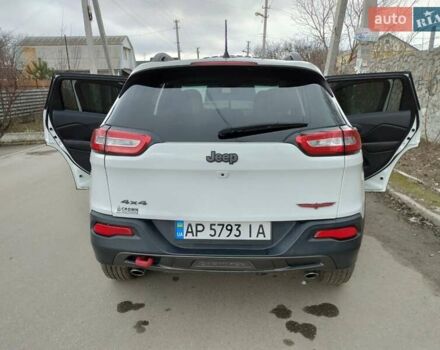 Белый Джип Чероки, объемом двигателя 3.2 л и пробегом 70 тыс. км за 21500 $, фото 18 на Automoto.ua
