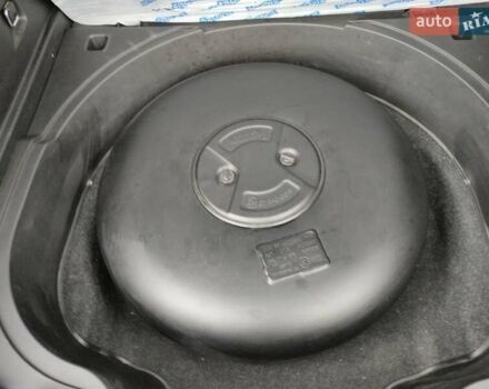 Белый Джип Чероки, объемом двигателя 3.2 л и пробегом 70 тыс. км за 21500 $, фото 49 на Automoto.ua