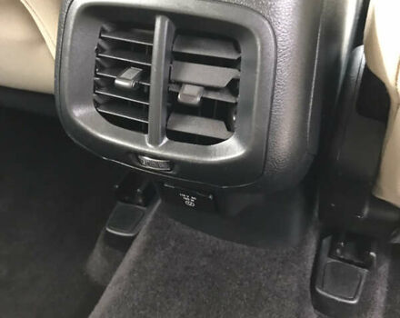 Джип Чероки 2015 в Киеве на Automoto.ua Белый Джип Чероки, объемом двигателя 3.24 л и пробегом 100 тыс. км за 15200 $, фото 47 на Automoto.ua