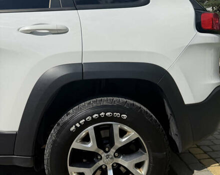 Белый Джип Чероки, объемом двигателя 3.24 л и пробегом 175 тыс. км за 16000 $, фото 17 на Automoto.ua