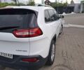 Белый Джип Чероки, объемом двигателя 2.4 л и пробегом 120 тыс. км за 15500 $, фото 5 на Automoto.ua