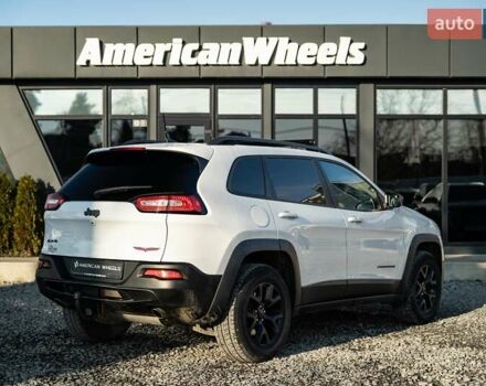 Белый Джип Чероки, объемом двигателя 3.24 л и пробегом 186 тыс. км за 17900 $, фото 4 на Automoto.ua