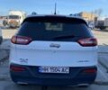 Белый Джип Чероки, объемом двигателя 3.2 л и пробегом 165 тыс. км за 14000 $, фото 4 на Automoto.ua