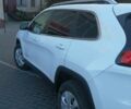 Білий Джип Cherokee, об'ємом двигуна 2.4 л та пробігом 202 тис. км за 12200 $, фото 62 на Automoto.ua