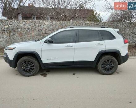Белый Джип Чероки, объемом двигателя 3.2 л и пробегом 70 тыс. км за 21500 $, фото 11 на Automoto.ua