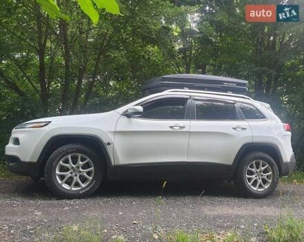 Джип Cherokee 2015 у Хмельницькому на Automoto.ua Білий Джип Cherokee, об'ємом двигуна 3.24 л та пробігом 202 тис. км за 14500 $, фото 16 на Automoto.ua