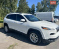 Білий Джип Cherokee, об'ємом двигуна 3.2 л та пробігом 255 тис. км за 13200 $, фото 1 на Automoto.ua