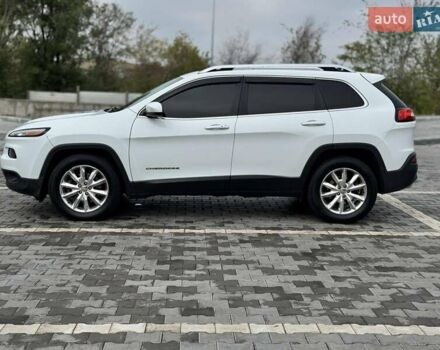 Белый Джип Чероки, объемом двигателя 3.2 л и пробегом 180 тыс. км за 13999 $, фото 3 на Automoto.ua