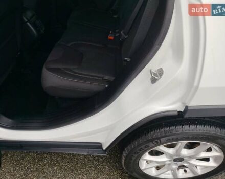 Белый Джип Чероки, объемом двигателя 0 л и пробегом 189 тыс. км за 11700 $, фото 29 на Automoto.ua