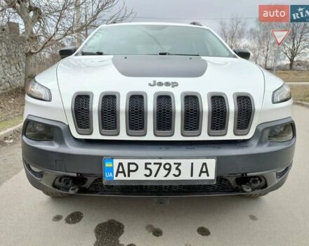 Белый Джип Чероки, объемом двигателя 3.2 л и пробегом 70 тыс. км за 21500 $, фото 1 на Automoto.ua
