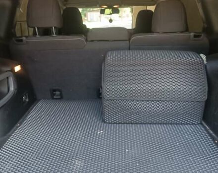 Білий Джип Cherokee, об'ємом двигуна 2.36 л та пробігом 240 тис. км за 14000 $, фото 4 на Automoto.ua