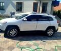 Білий Джип Cherokee, об'ємом двигуна 2.4 л та пробігом 127 тис. км за 15300 $, фото 1 на Automoto.ua