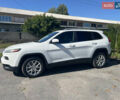 Білий Джип Cherokee, об'ємом двигуна 3.2 л та пробігом 255 тис. км за 13200 $, фото 11 на Automoto.ua