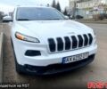 Белый Джип Чероки, объемом двигателя 2.4 л и пробегом 187 тыс. км за 11900 $, фото 1 на Automoto.ua
